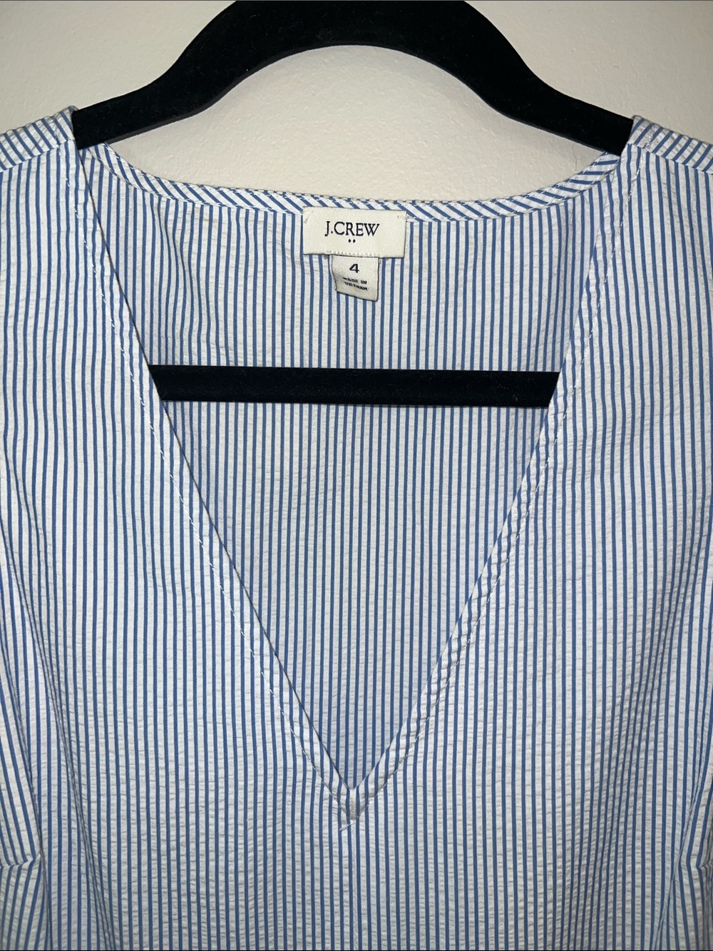J. Crew Seersucker Ruffle Mini Dress, size 4 - Picture 2 of 5
